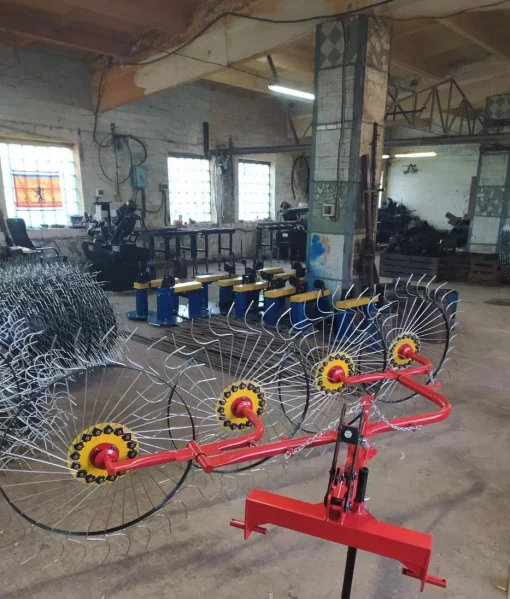 Граблі-ворушилки 4-колісні тракторні