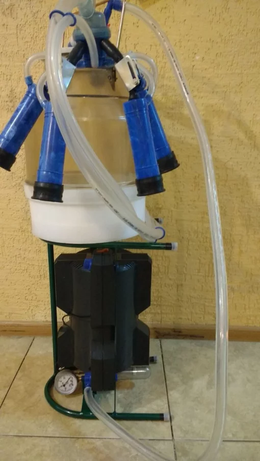 Доїльний апарат Імпульс ПБК-4 для корів відро полікарбонат
