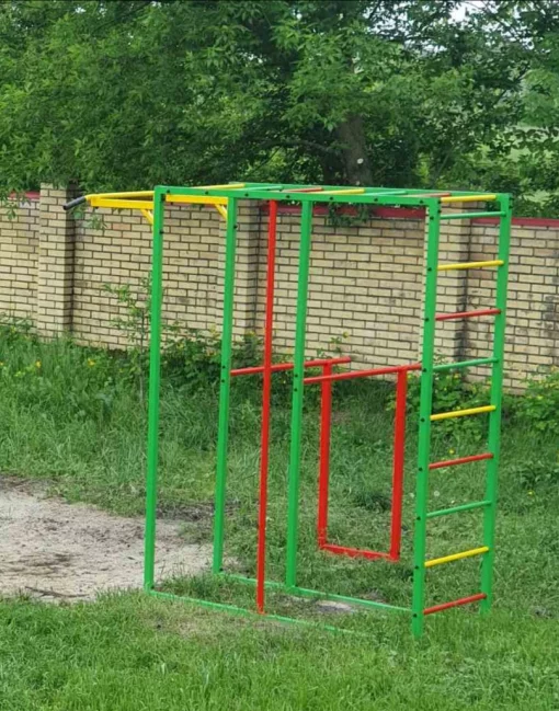 Вуличний спортивний комплекс