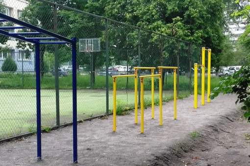 Різнорівневі бруси для вулиці.