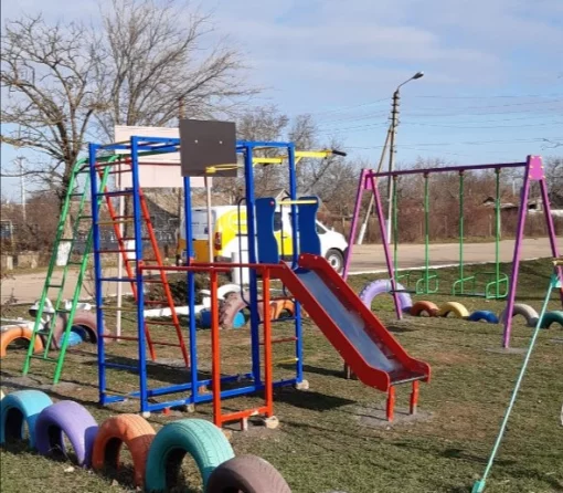 Гойдалки для всієї родини