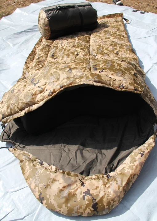 Спальник зимовий до -20&deg; Спальний мішок зимовий широкий 85*205см з капюшоном спальник ковдра Піксель