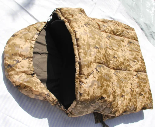 Спальник зимовий до -20&deg; Спальний мішок зимовий широкий 85*205см з капюшоном спальник ковдра Піксель